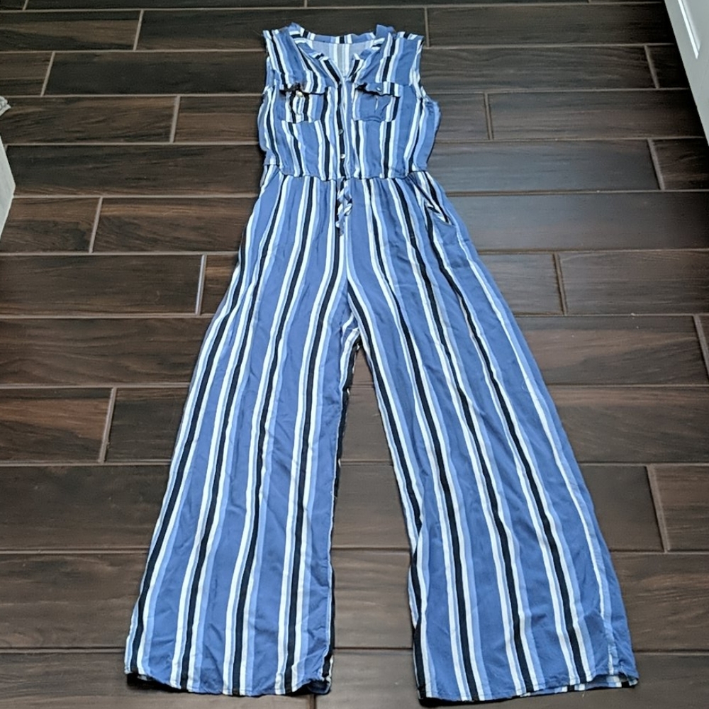 Blue and white striped jumpsuit - long
